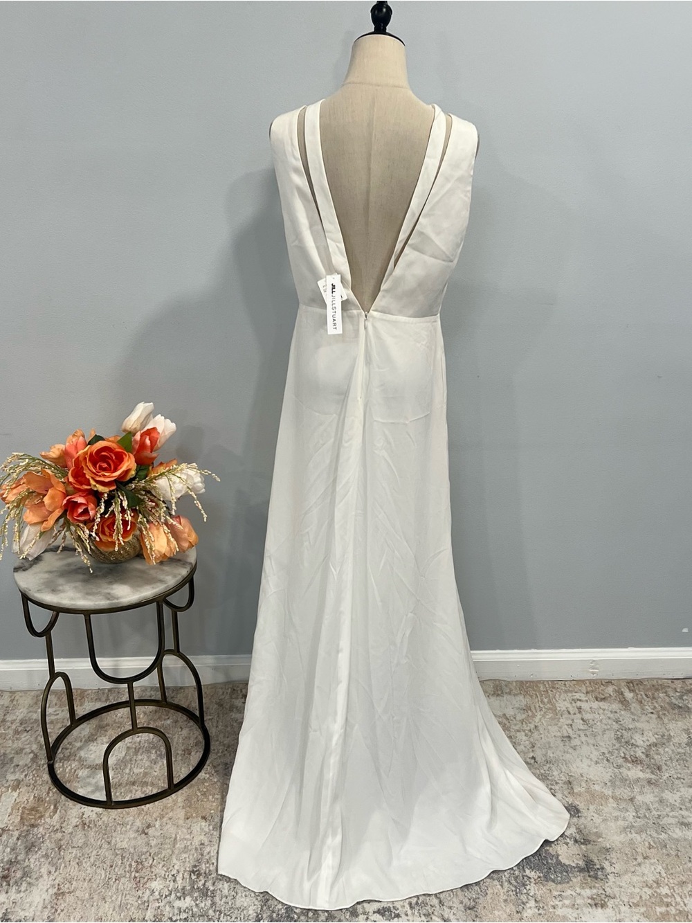 Jill Jill Stuart White / Off White Strappy V Neck Sleeveless Maxi Gown - Size 6 - Picture 7 of 11